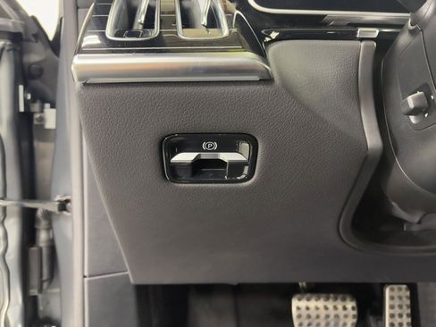 Used 2023 Mercedes-Benz S 580 4MATIC Sedan w/ AMG Line image 10