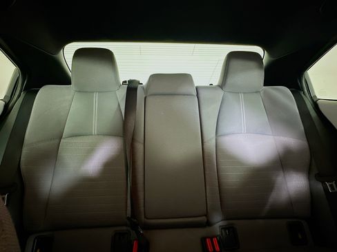 Used 2020 Toyota Corolla SE image 28