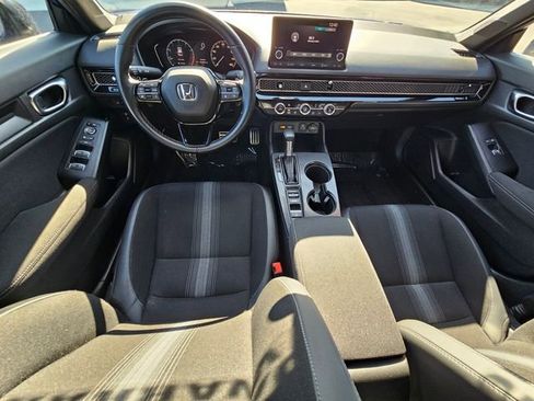 Used 2024 Honda Civic Sport image 13