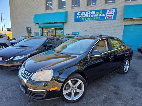Used 2009 Volkswagen Jetta SEL image 3
