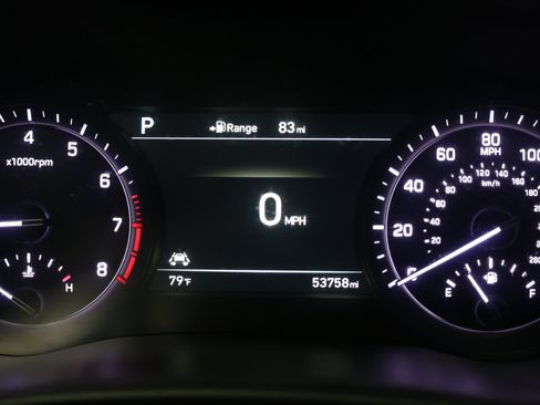 Used 2019 Genesis G80 3.3T Sport RWD image 31