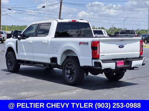 Used 2024 Ford F250 Lariat w/ Lariat Ultimate Package AWD/4WD image 4