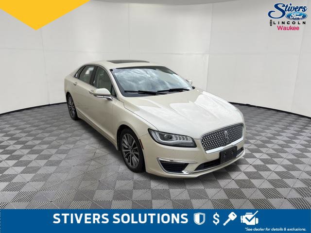 Used 2018 Lincoln MKZ Select w/ Select Plus Package FWD image 3