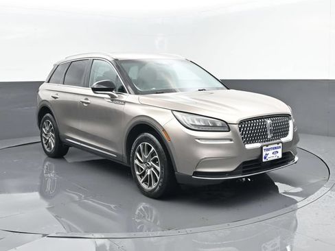 Used 2021 Lincoln Corsair AWD w/ Equipment Group 101A image 3