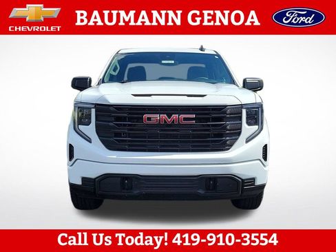 Used 2023 GMC Sierra 1500 Pro w/ Graphite Edition AWD/4WD image 8
