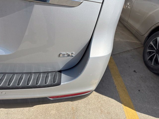 Used 2020 Kia Sedona EX FWD image 7