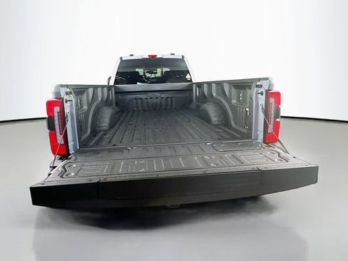 New 2026 Ford F450 Platinum w/ FX4 Off-Road Package image 27