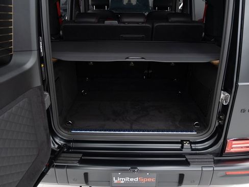 Used 2025 Mercedes-Benz G 63 AMG 4MATIC image 36