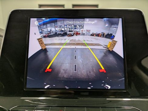 Used 2022 Jeep Compass Latitude w/ Sun and Sound Group image 13