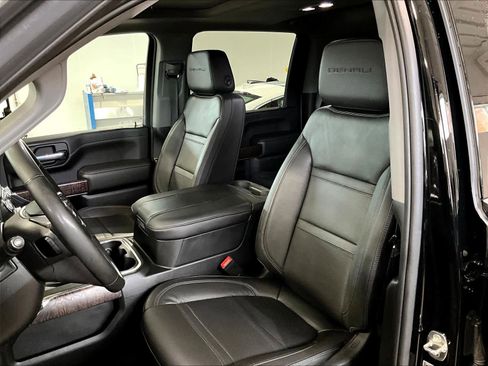 Used 2023 GMC Sierra 2500 Denali w/ Denali Ultimate Package image 10