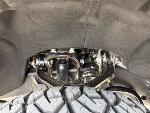 Used 2024 Chevrolet Silverado 2500 W/T w/ WT Convenience Package AWD/4WD image 92