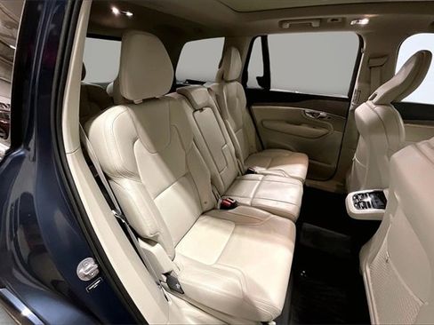 Certified 2022 Volvo XC90 T6 Inscription w/ Climate Package image 27