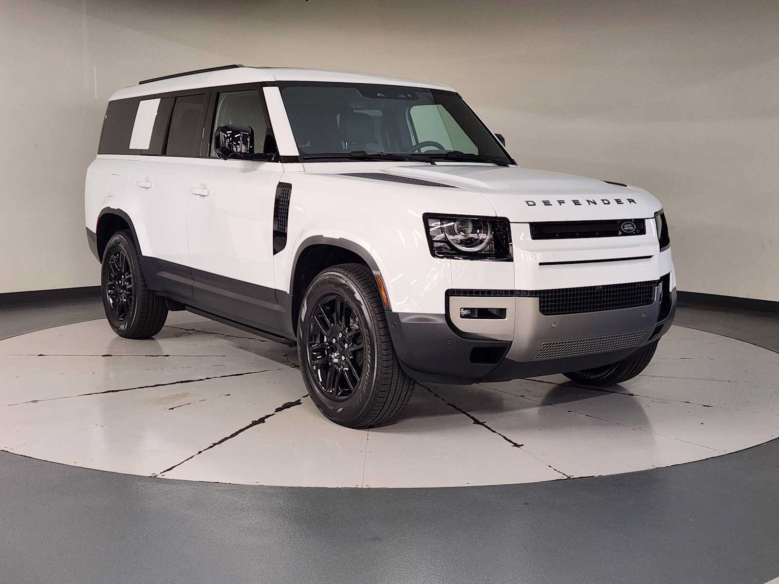 New 2026 Land Rover Defender 130 S AWD/4WD image 7
