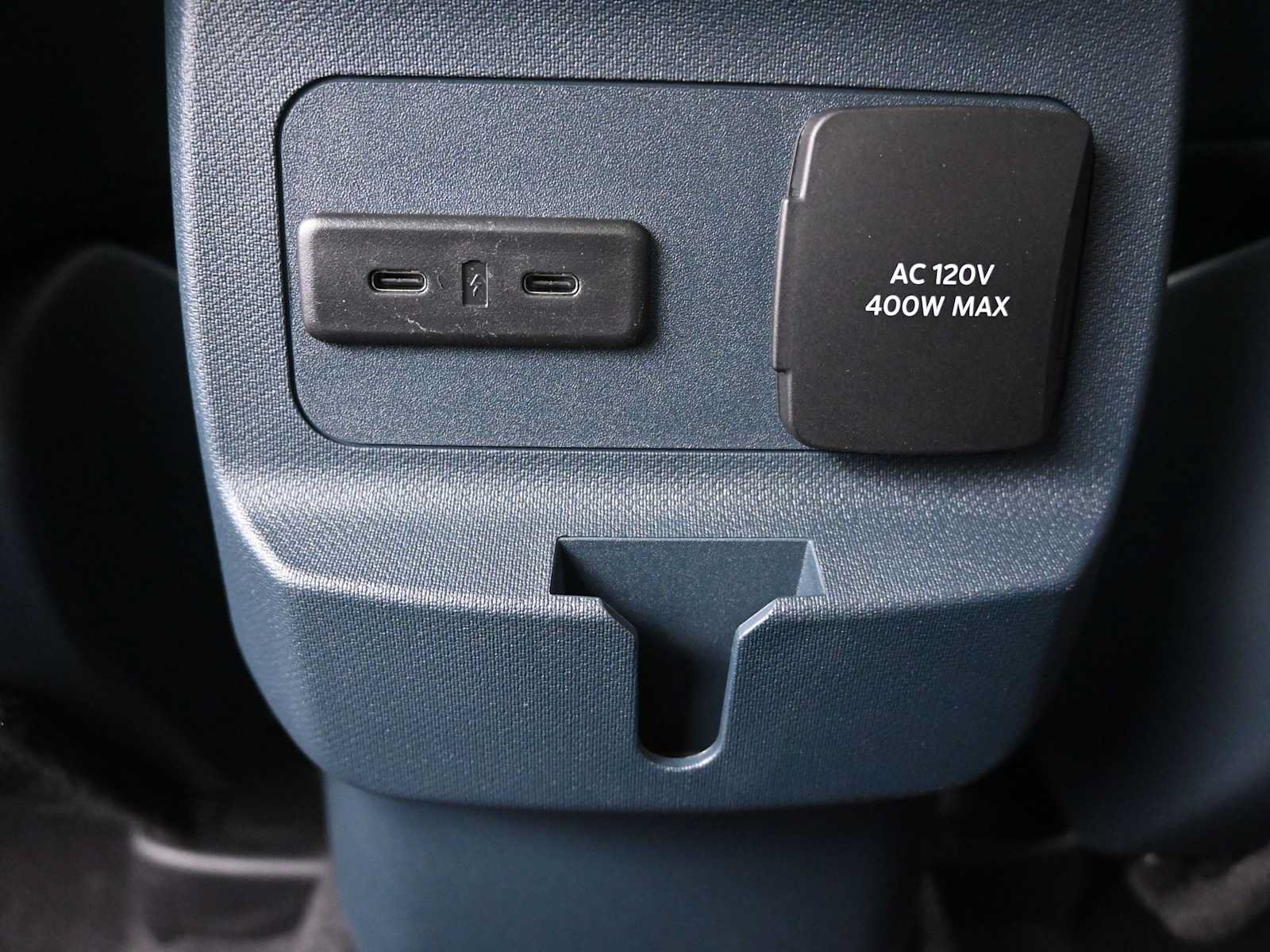 Used 2025 Ford Maverick Lariat w/ 4K Tow Package AWD/4WD image 14