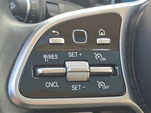 Certified 2021 Mercedes-Benz GLC 300 4MATIC image 37