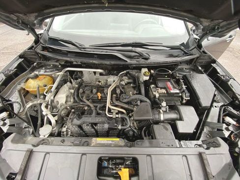 Used 2021 Nissan Rogue SV image 28