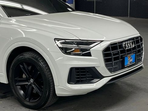 Used 2019 Audi Q8 Premium w/ Convenience Package image 39