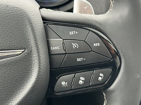 Used 2023 Chrysler 300 S w/ Comfort Group RWD image 27