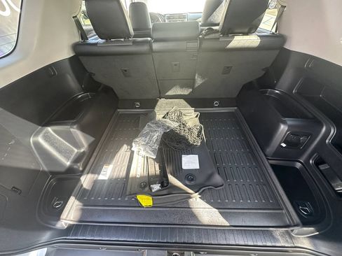 Used 2021 Toyota 4Runner SR5 Premium AWD/4WD image 46