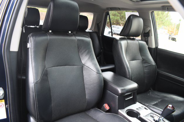 Used 2018 Toyota 4Runner Limited AWD/4WD image 27