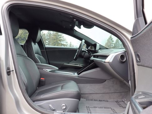 Used 2024 Lucid Air Touring image 20