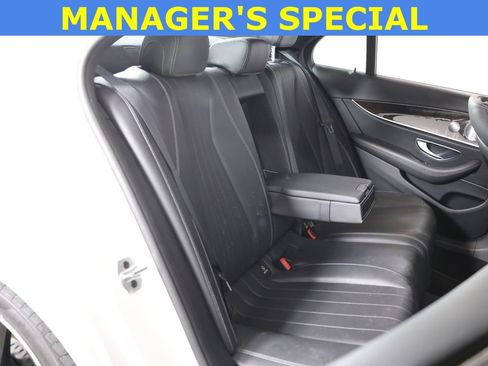 Certified 2019 Mercedes-Benz E 300 4MATIC image 38