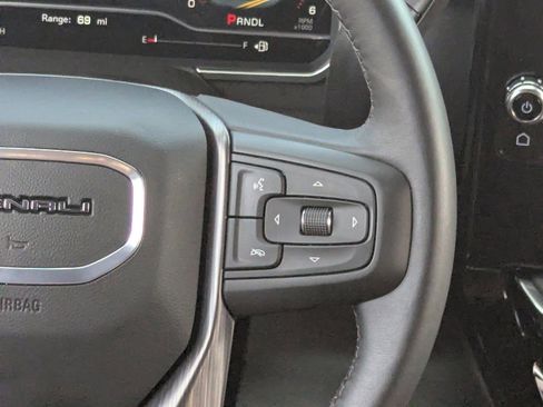 Used 2025 GMC Sierra 2500 Denali Ultimate image 21