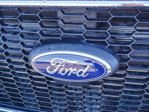 New 2024 Ford Transit 350 DRW w/ Interior Upgrade Package image 4