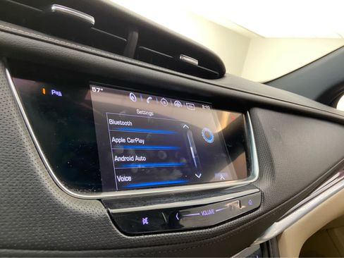 Used 2019 Cadillac XT5 Luxury image 30