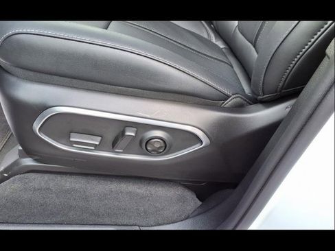 New 2025 Jeep Wagoneer L Series II w/ Convenience Group I image 6