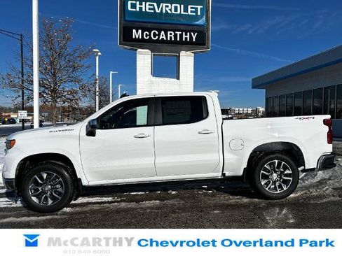 New 2026 Chevrolet Silverado 1500 LT image 3