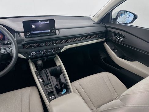 Certified 2024 Honda Accord EX image 24