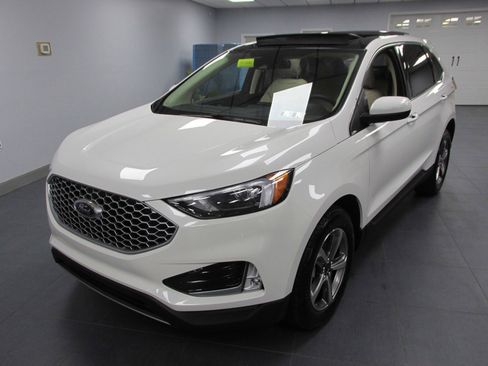 New 2024 Ford Edge SEL w/ Convenience Package image 1