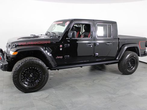 Used 2024 Jeep Gladiator Rubicon w/ Technology Group image 11