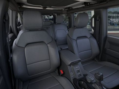 New 2026 Ford Bronco Badlands AWD/4WD image 10