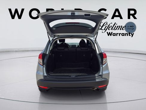 Used 2022 Honda HR-V EX-L image 9