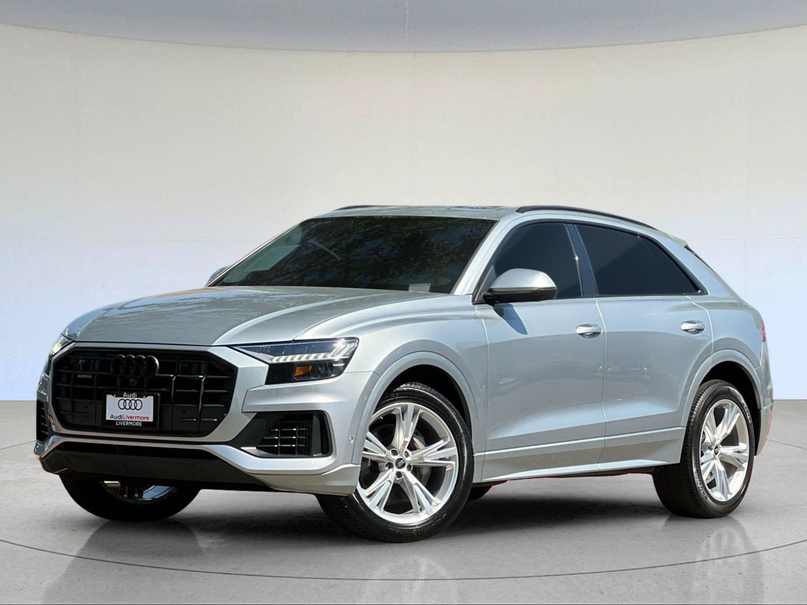 Used 2023 Audi Q8 Premium Plus w/ Premium Plus Package AWD/4WD image 1