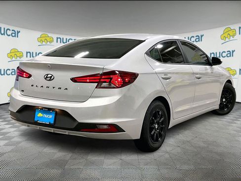Used 2019 Hyundai Elantra SE w/ Cargo Package image 6