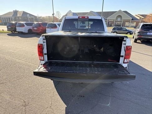 Used 2017 RAM 1500 Big Horn image 10