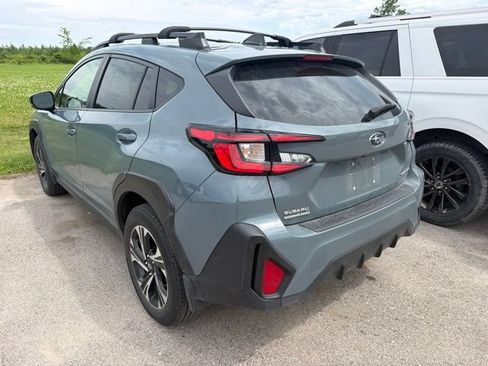 Used 2024 Subaru Crosstrek 2.0i Premium AWD/4WD image 8
