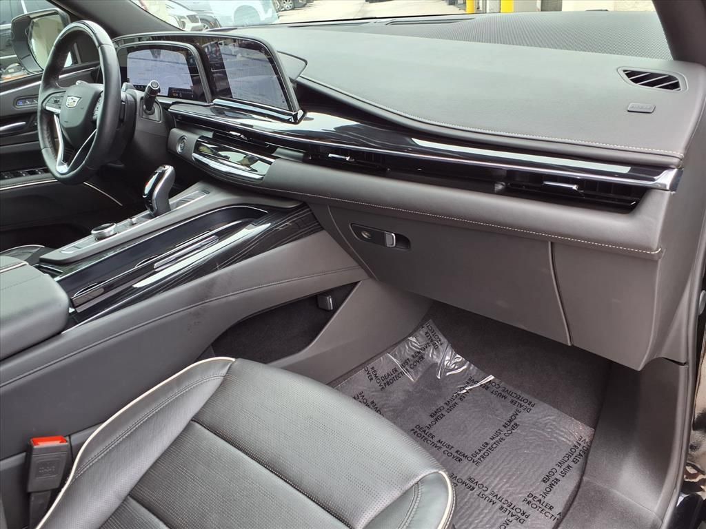 Used 2024 Cadillac Escalade Sport AWD/4WD image 8