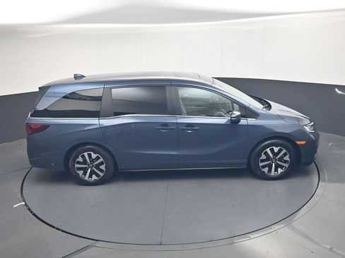Used 2025 Honda Odyssey EX-L image 39