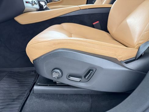 Used 2018 Volvo XC90 T6 Momentum w/ Convenience Package AWD/4WD image 13