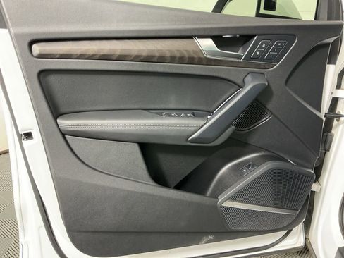 Used 2020 Audi Q5 2.0T Premium Plus w/ Premium Plus Package image 20