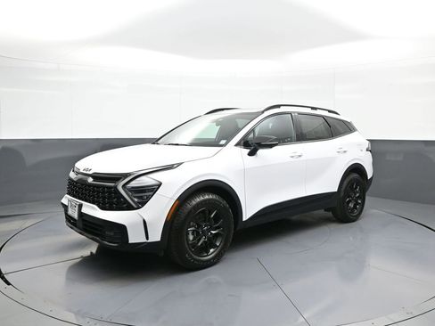 Certified 2025 Kia Sportage X-Pro Prestige AWD/4WD image 10