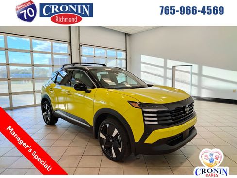 New 2026 Nissan Kicks SR w/ Cold Weather Package image 1