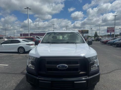 Used 2017 Ford F150 XL w/ Equipment Group 101A Mid RWD image 9