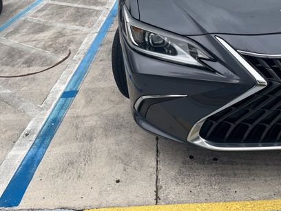 Used 2023 Lexus ES 350 w/ Premium Package