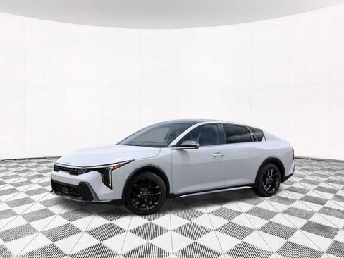 New 2026 Kia K4 GT-Line Turbo image 3