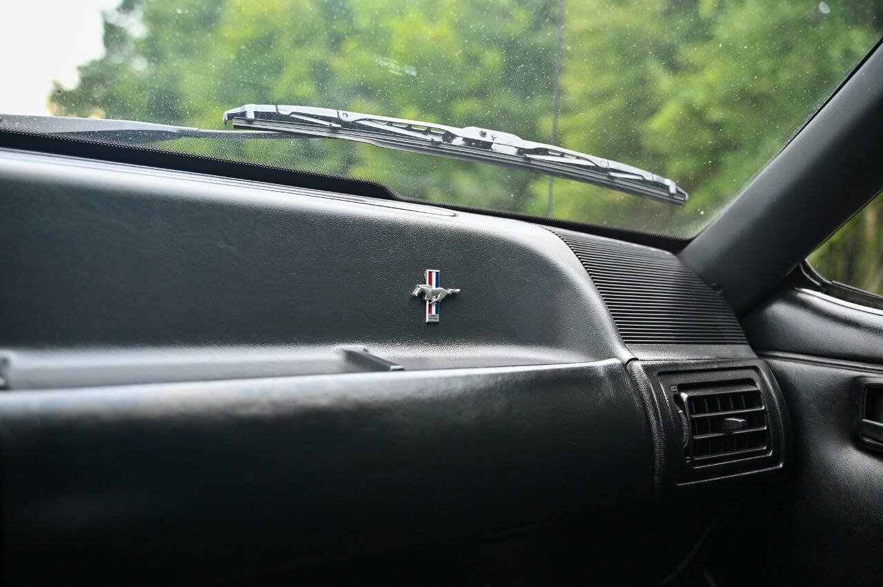 Used 1989 Ford Mustang LX RWD image 76